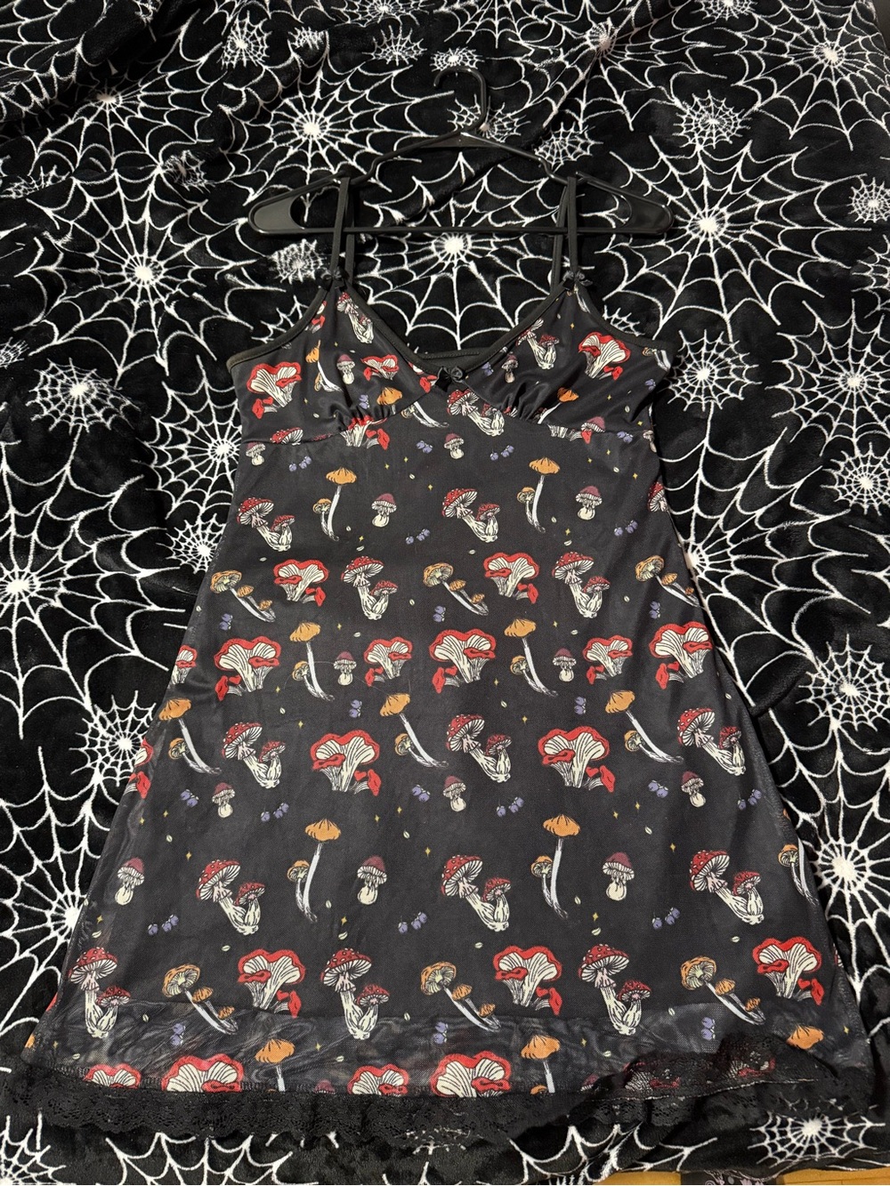 Women’s Black Mushroom-Print Slip Dress
